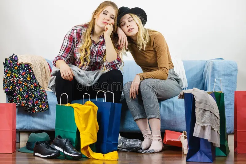 چرا باید لباس و اکسسوری از مد افتاده نخریم؟