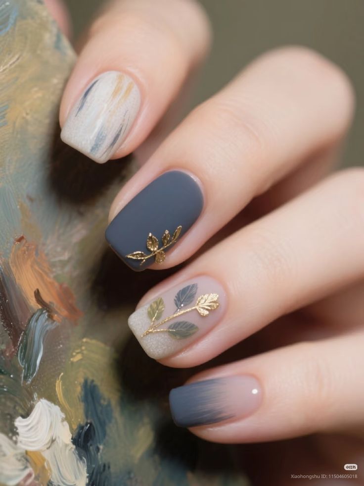 رنگ و طرح ناخن جذاب برای عید ۱۴۰۵ 15